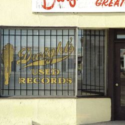 Dwight's Used Records - Dwight Yoakam