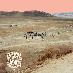 Live from Trona - Toro Y Moi